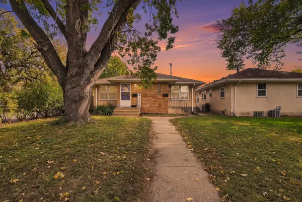 5453 28th Avenue S, Minneapolis, MN 55417