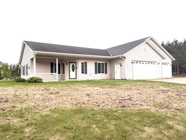 386 Lake Avenue Ne, Clearbrook, MN 56634