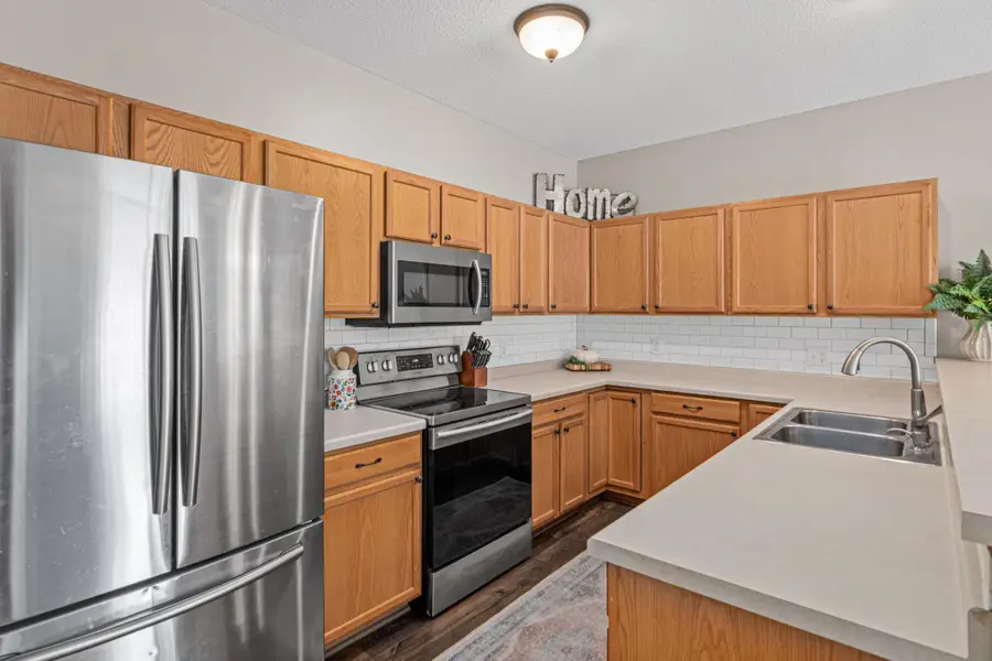 492 Willoughby Way W, Minnetonka, MN 55305 - #3