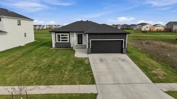 838 2nd Avenue, Horace, ND 58047