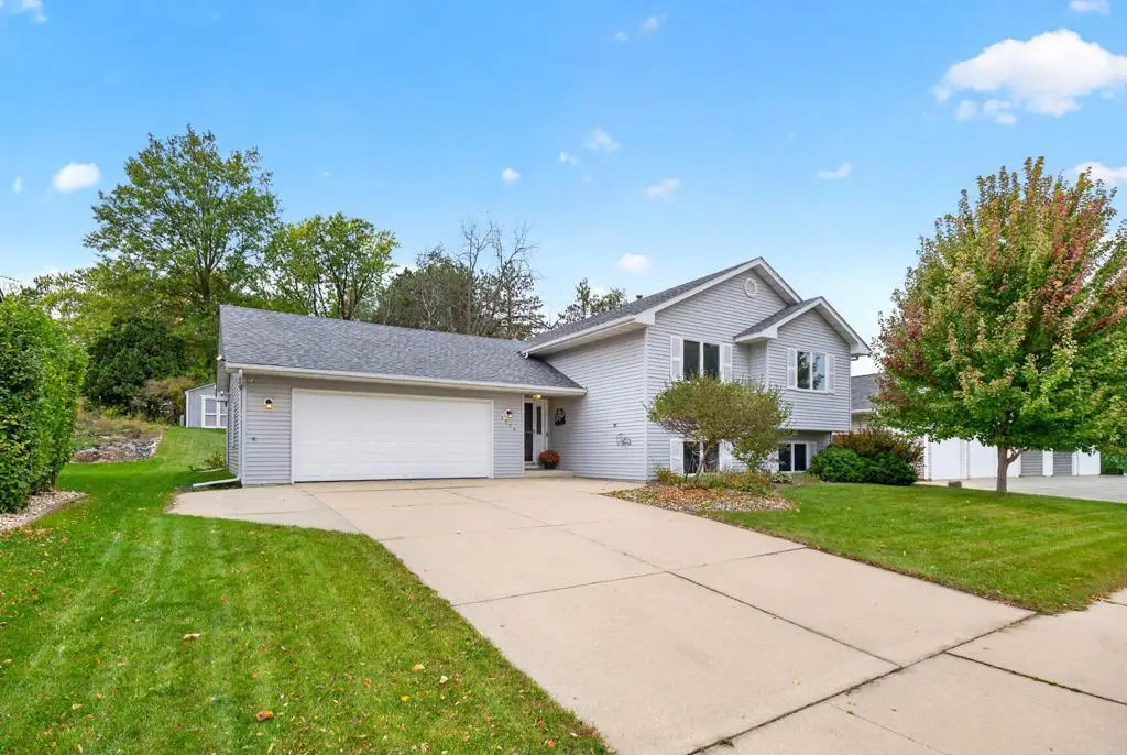 3759 11th Avenue Sw, Rochester, MN 55902 - #1