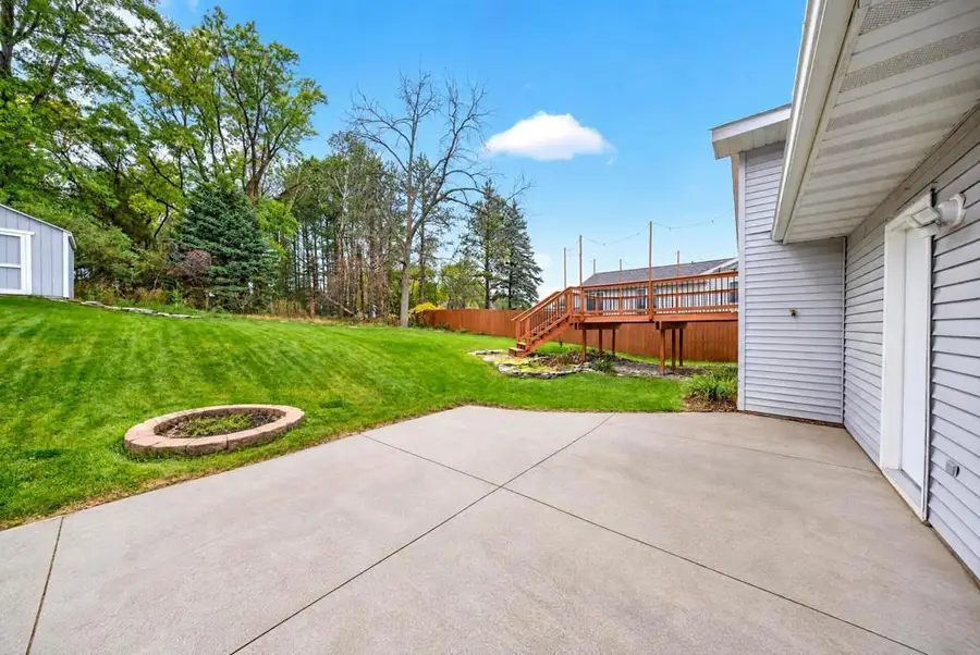 3759 11th Avenue Sw, Rochester, MN 55902 - #3