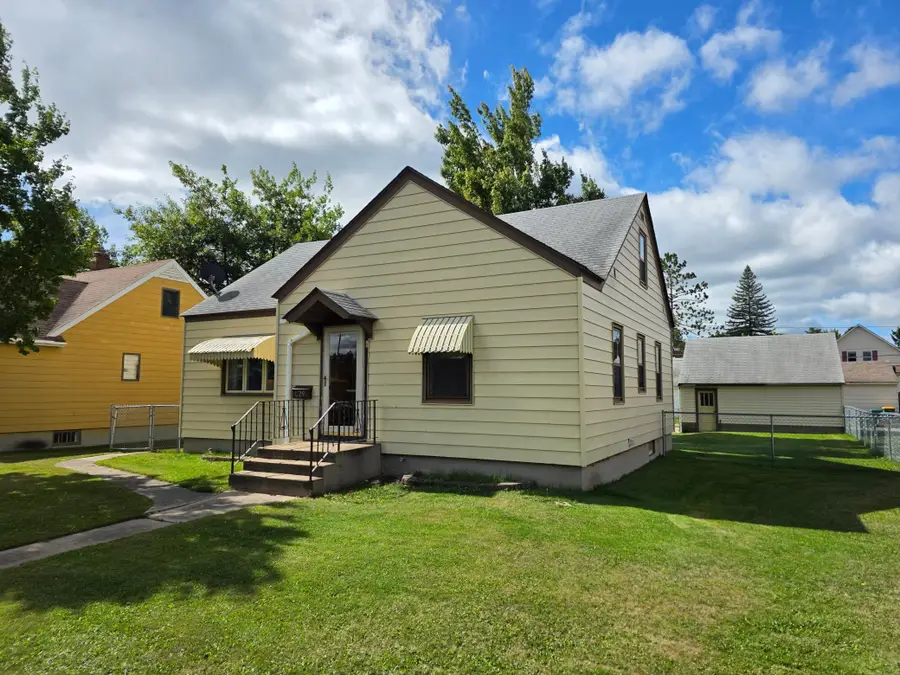 629 3rd Street, Nashwauk, MN 55769 - #2