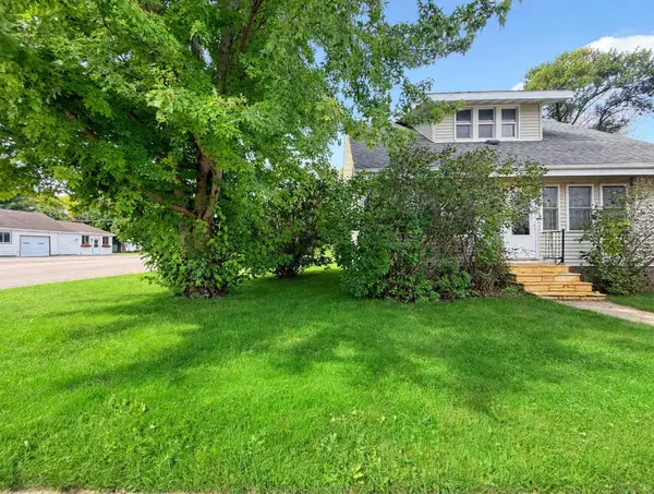 611 6th Street, Gaylord, MN 55334