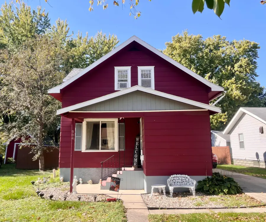 904 3rd Street Sw, Willmar, MN 56201 - #2