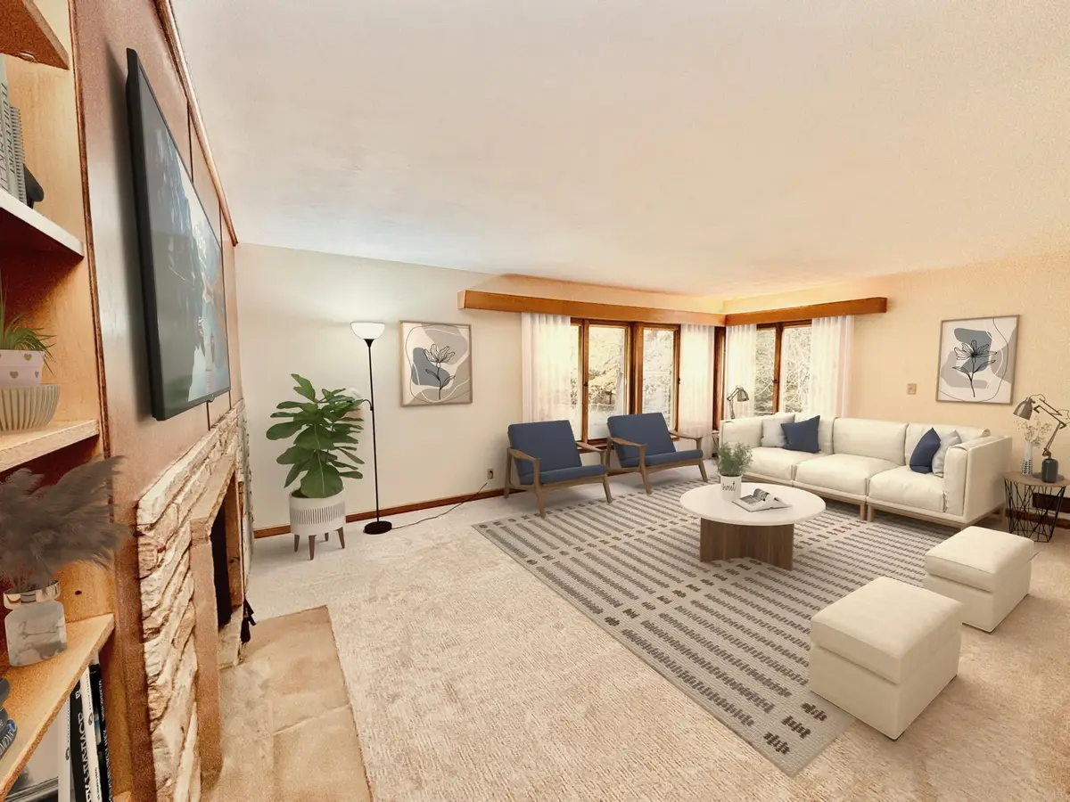 840 Montana Avenue W, Saint Paul, MN 55117 - #1
