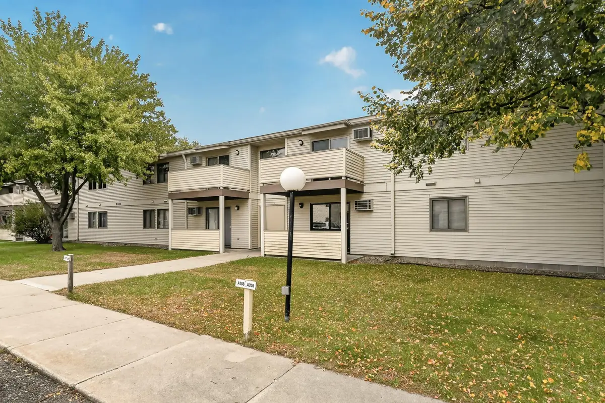 2106 Valleyhigh Drive Nw #A207, Rochester, MN 55901 - #1