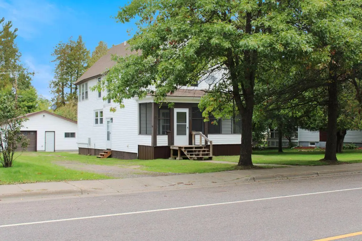 525 Chestnut Avenue, Carlton, MN 55718 - #1
