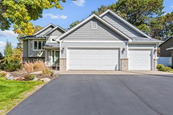 2289 S Coon Creek Drive, Andover, MN 55304