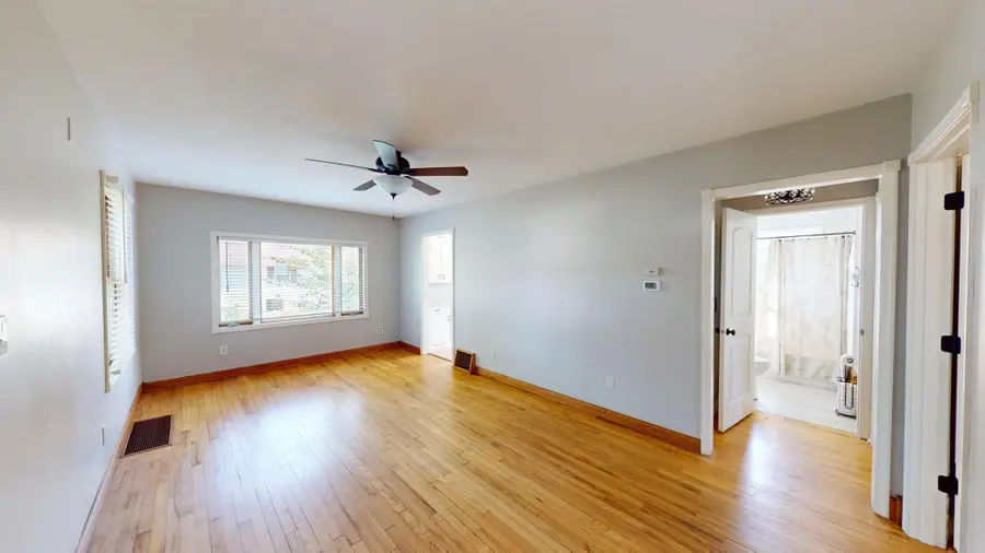 140 6th Street Se, Glenville, MN 56036 - #2
