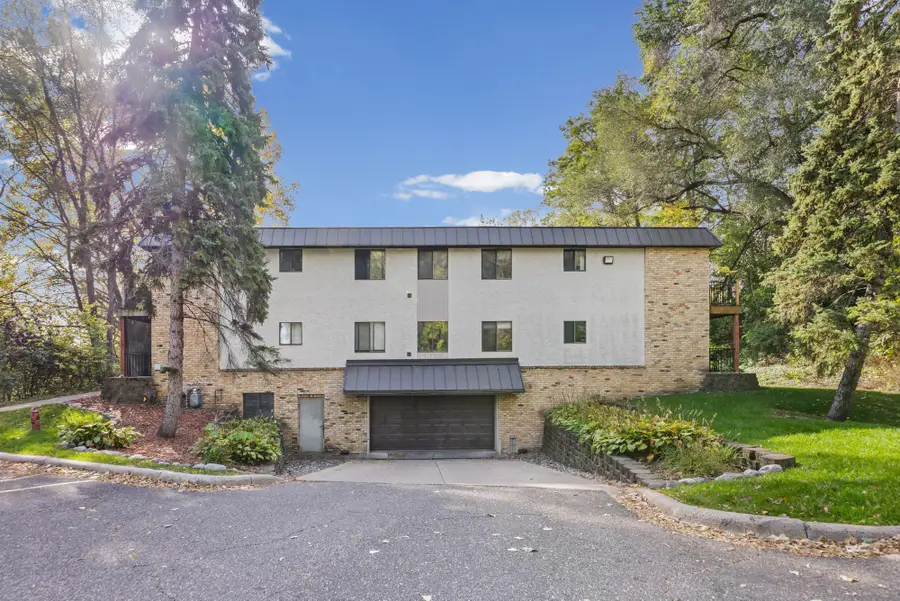 1725 Dellwood Avenue #204, Roseville, MN 55113 - #3