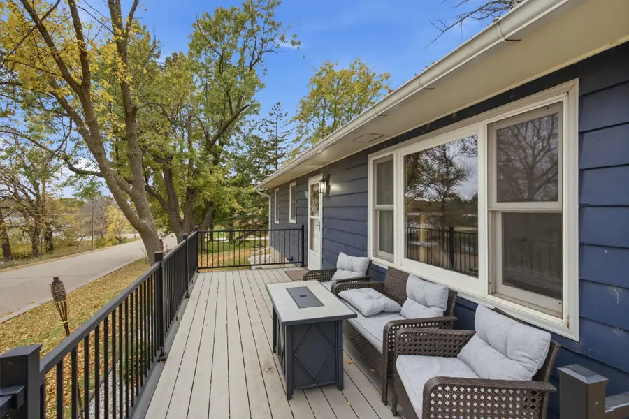 213 1st Avenue Se, New London, MN 56273 - #2
