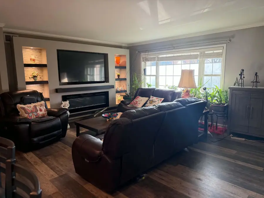 5651 Regis Drive Ne, Fridley, MN 55432 - #2