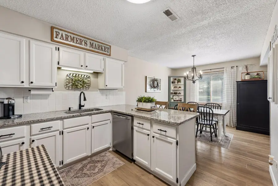4679 Jackstone Point, Eagan, MN 55122 - #2