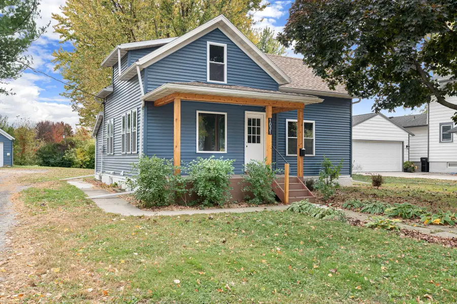 1031 S Cedar Avenue, Owatonna, MN 55060 - #3