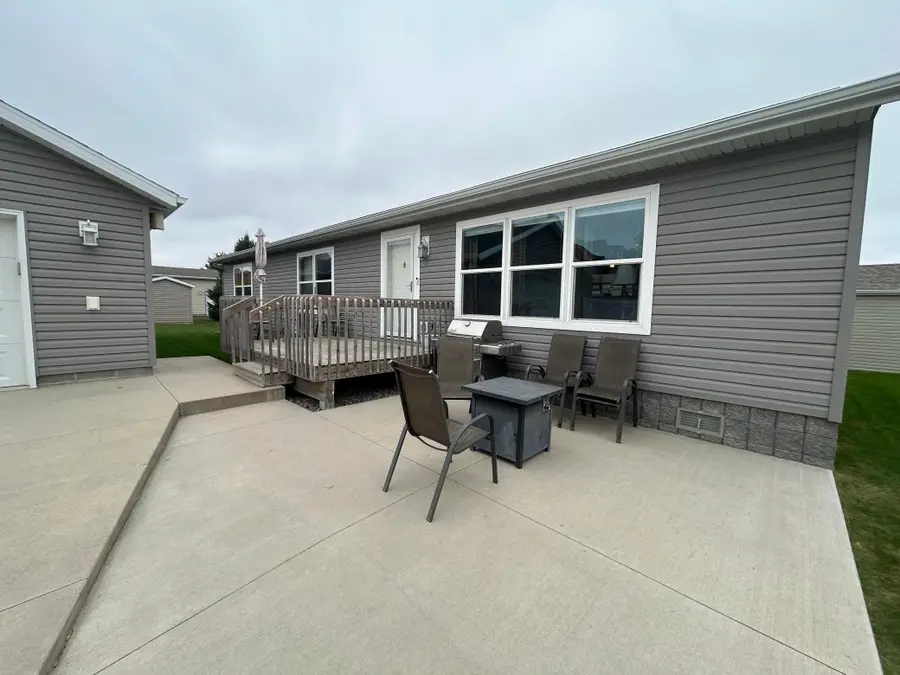 4319 Daffodil Avenue Se, Rochester, MN 55904 - #2