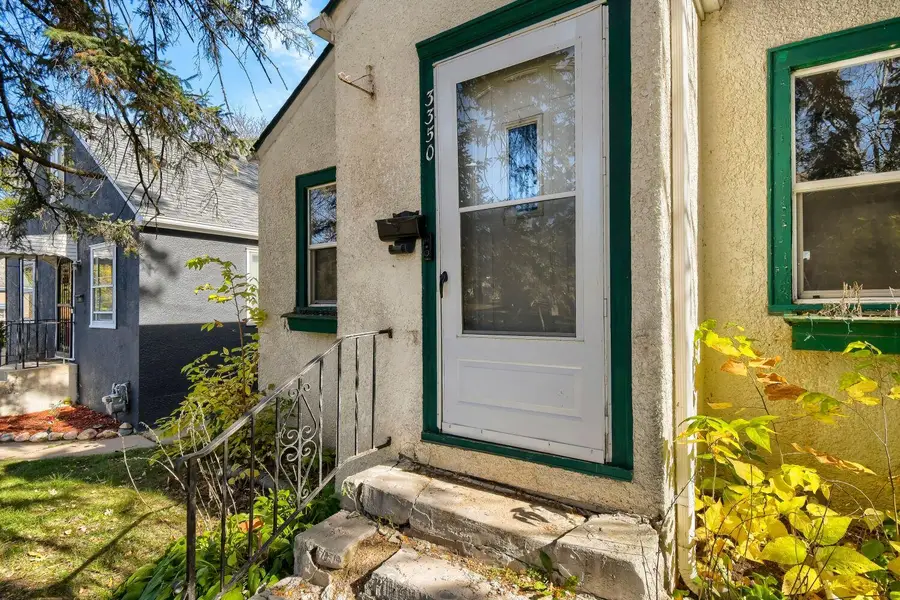 3350 Vincent Avenue N, Minneapolis, MN 55412 - #3