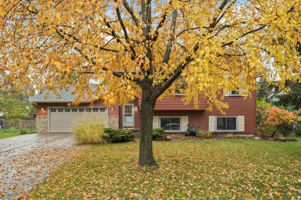 960 Savannah Road, Eagan, MN 55123