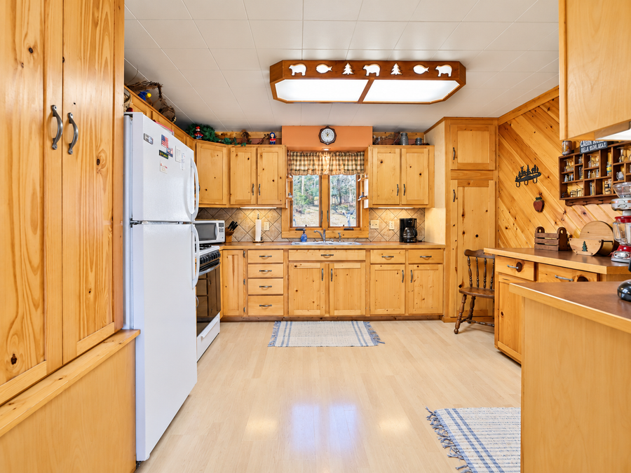 3725 NW 20th Avenue, Hackensack, MN 56452 - #3