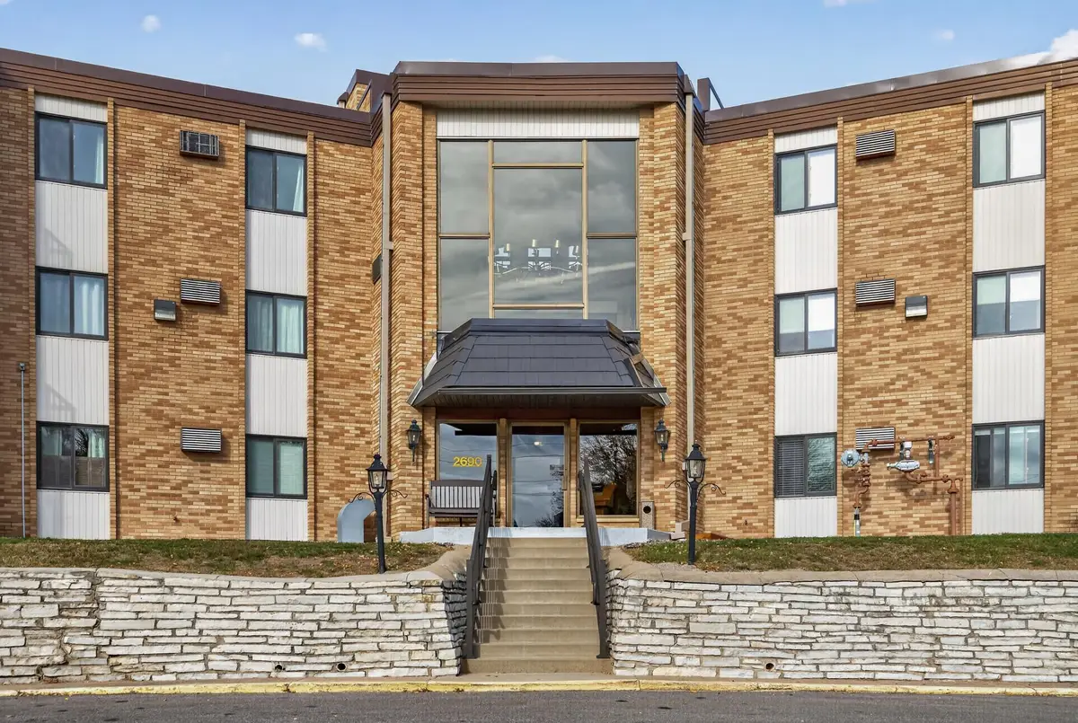 2690 Oxford Street N #219, Roseville, MN 55113 - #1