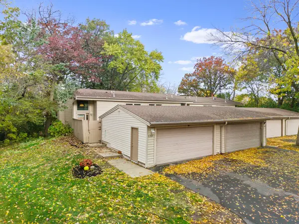 6384 Aspenwood Plaza, Woodbury, MN 55125