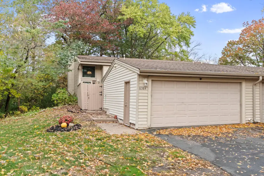 6384 Aspenwood Plaza, Woodbury, MN 55125 - #2