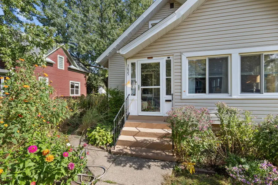 3625 14th Avenue S, Minneapolis, MN 55407 - #2