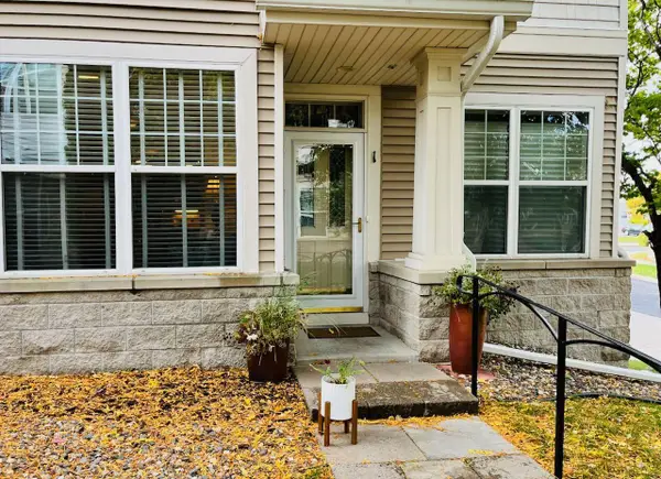 7930 Golden Valley Road #1, Golden Valley, MN 55427