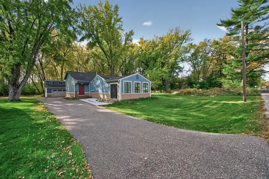 2064 Stillwater Street, White Bear Lake, MN 55110 - #2