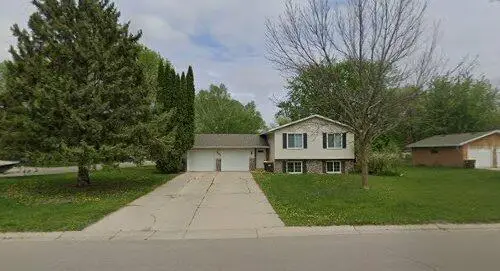 301 23rd Street Se, Willmar, MN 56201 - #1