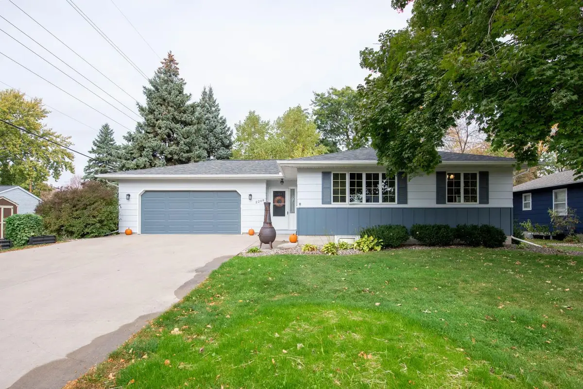 2208 Marwood Drive, Mankato, MN 56001 - #1