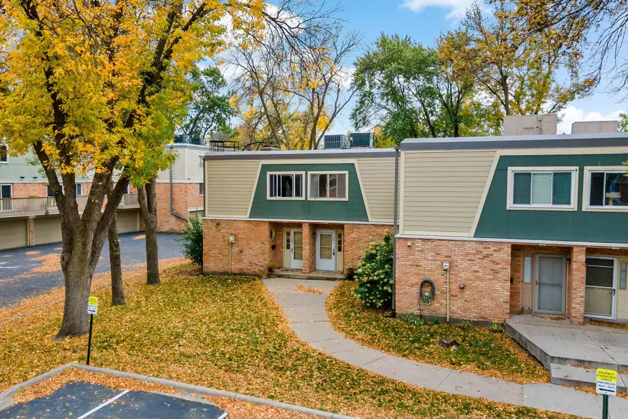 7211 W Franklin Avenue, Saint Louis Park, MN 55426 - #2