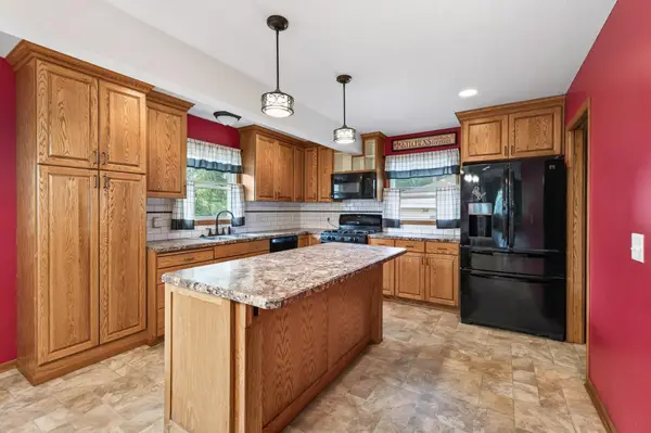4422 Madison Street Ne, Columbia Heights, MN 55421