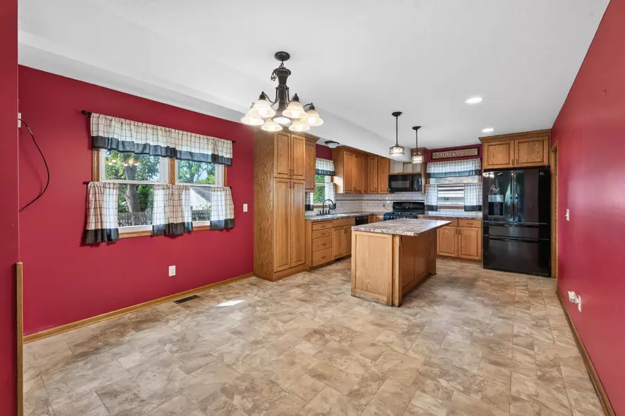 4422 Madison Street Ne, Columbia Heights, MN 55421 - #3