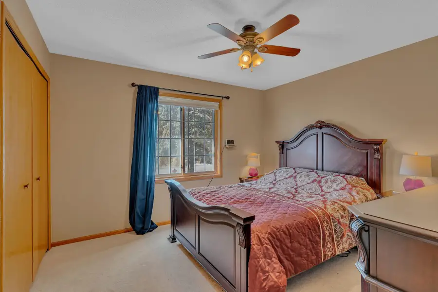 601 25th Street Se, Willmar, MN 56201 - #2