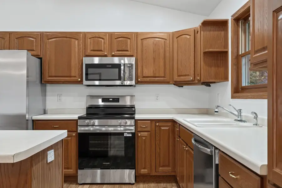 913 Jonathan Lane, La Crescent, MN 55947 - #2