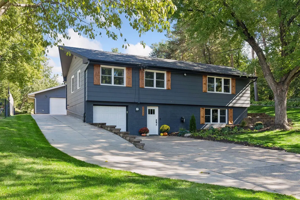 1420 Yosemite Avenue N, Golden Valley, MN 55422 - #1