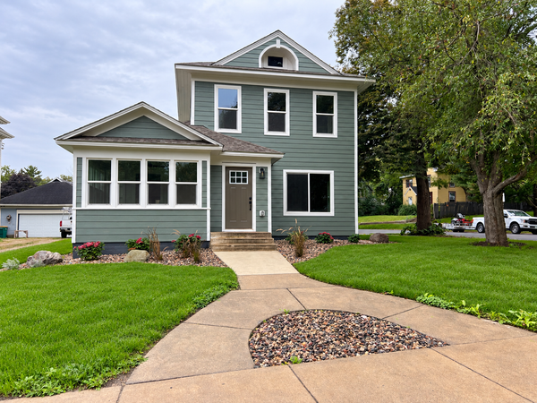 627 W Fountain Street, Albert Lea, MN 56007