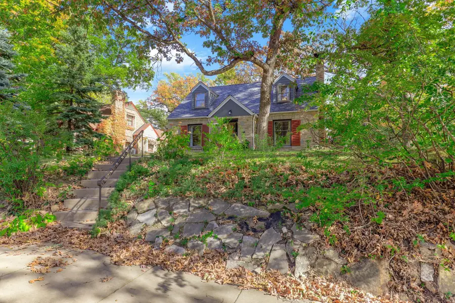 3316 Chowen Avenue N, Robbinsdale, MN 55422 - #3