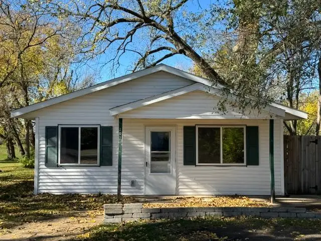 201 SW Thompson Street, Verndale, MN 56481 - #1