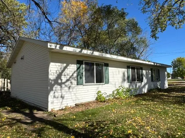 201 SW Thompson Street, Verndale, MN 56481 - #3