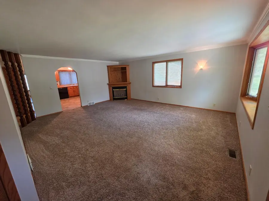 2736 Linden Avenue, Slayton, MN 56172 - #3