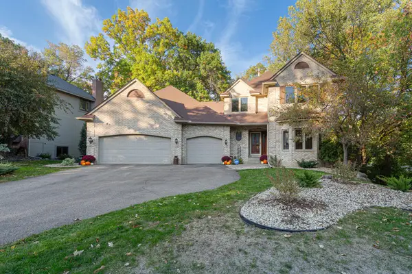 13101 Heritage Way, Apple Valley, MN 55124
