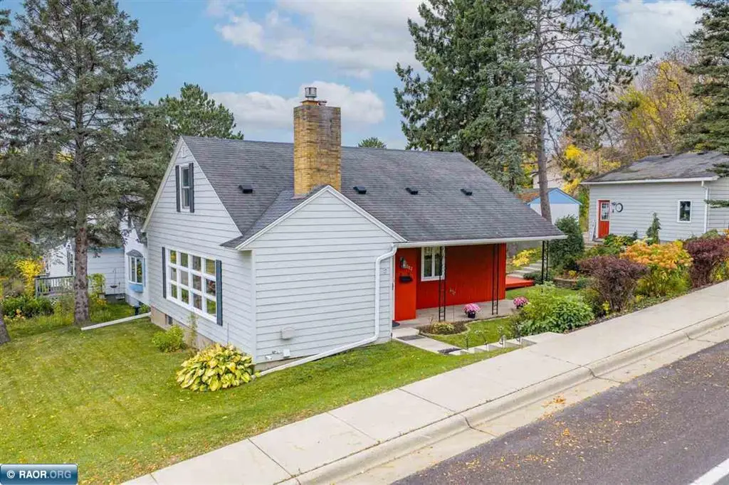 1002 Jones Street, Eveleth, MN 55734 - #1