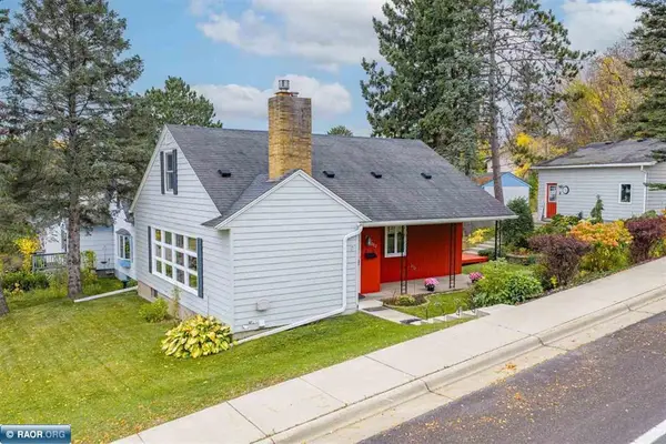 1002 Jones Street, Eveleth, MN 55734