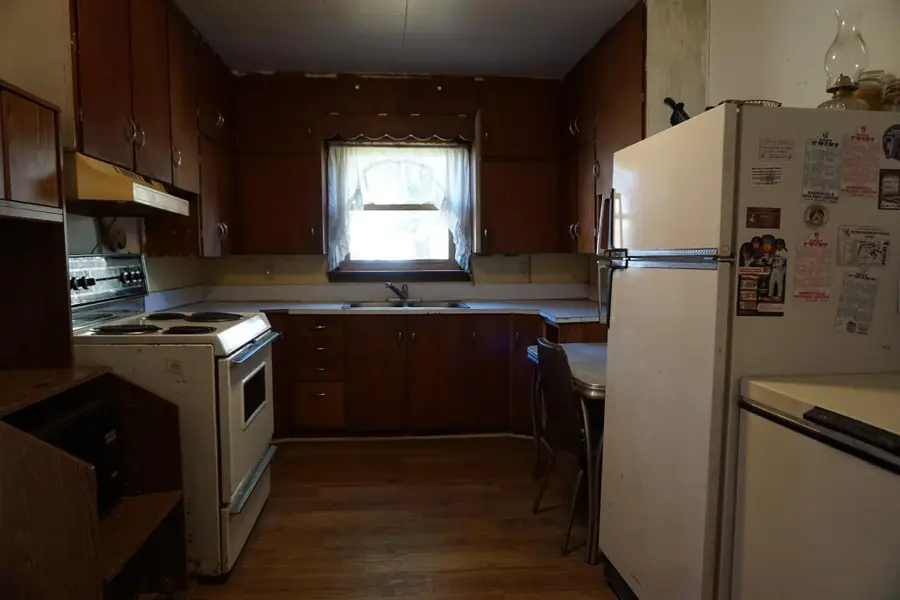 608 4th Street Se, Barnesville, MN 56514 - #3