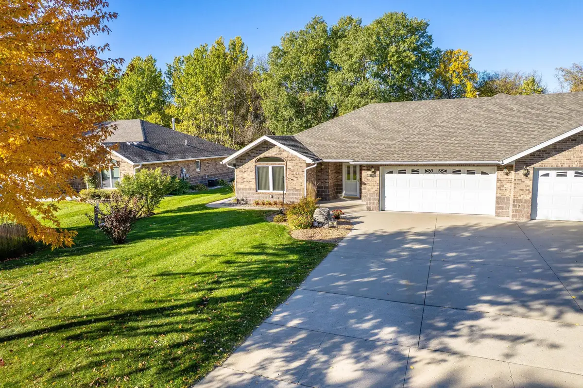 1961 Oakwood View, Fergus Falls, MN 56537 - #1