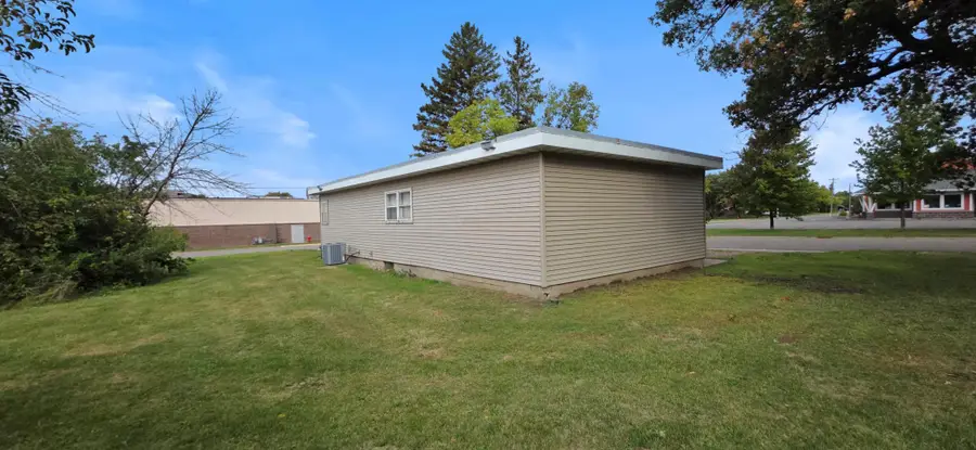 1200 3rd Avenue Ne, Little Falls, MN 56345 - #3