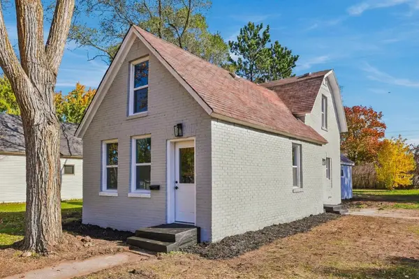 317 5th Street Sw, Little Falls, MN 56345