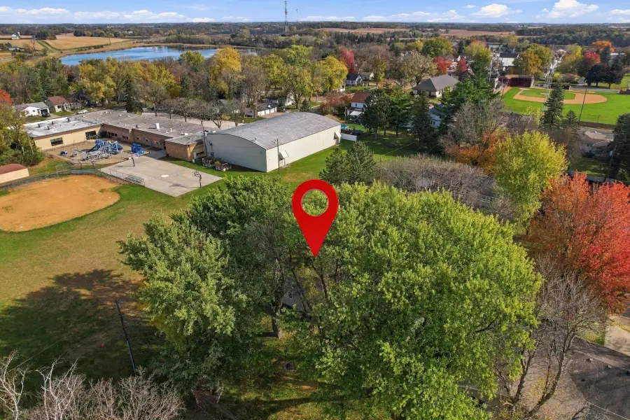 21 1st Avenue Sw, Norwood Young America, MN 55397 - #2